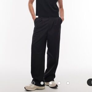 Weekday Men’s Uno Oversized Baggy Pleated Trendy Trouser Pants Size 32 NEW